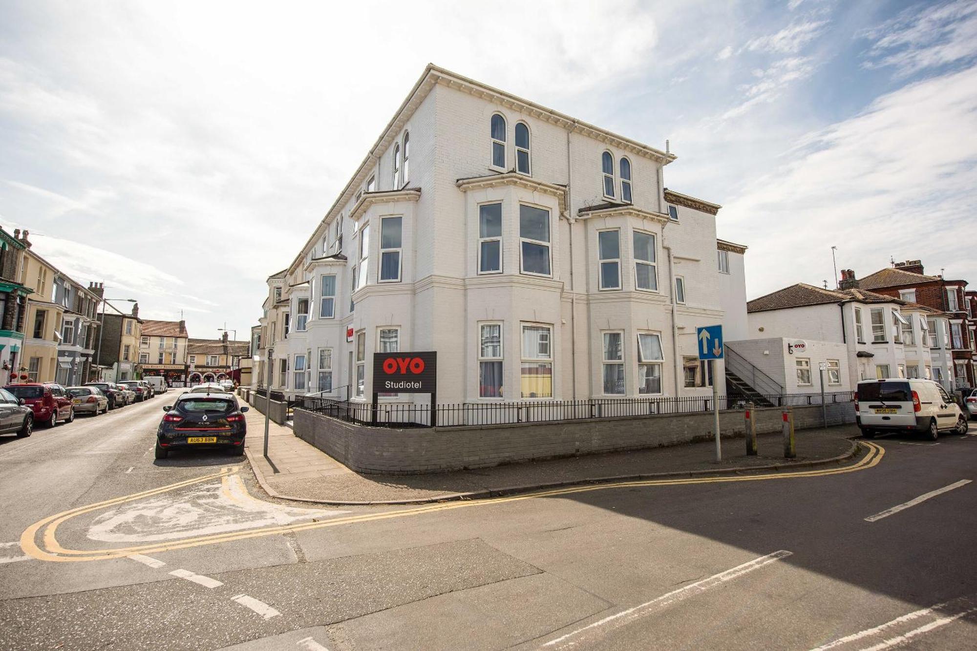 OYO Studiotel Great Yarmouth Exterior foto